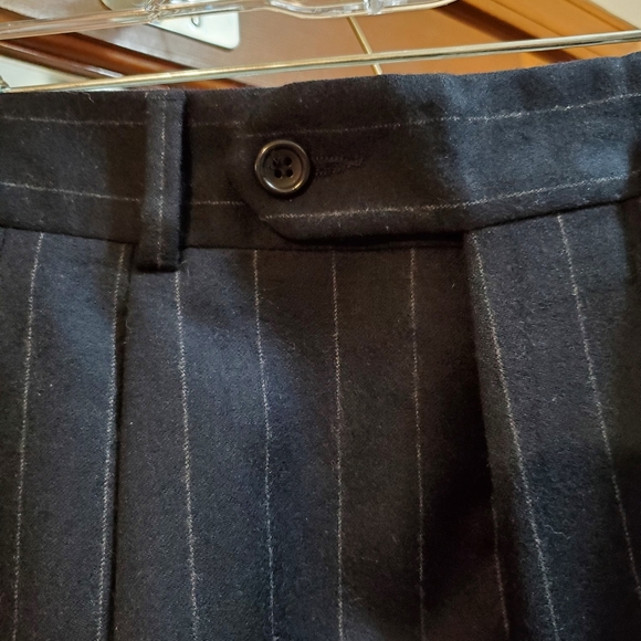 NWOT HUGO BOSS Men's Wool/Cashmere Suit.  38L Coat/32" Pants - Picture 8 of 12